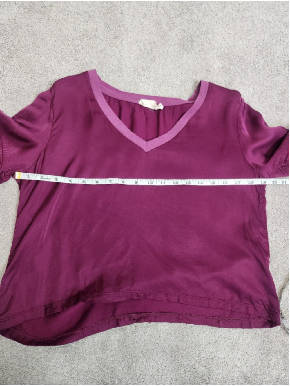 Nation LTD June V Neck Tee Satin Short Sleeve Sz S T-shirt Smooth Fairy Classic - Picture 8 of 13